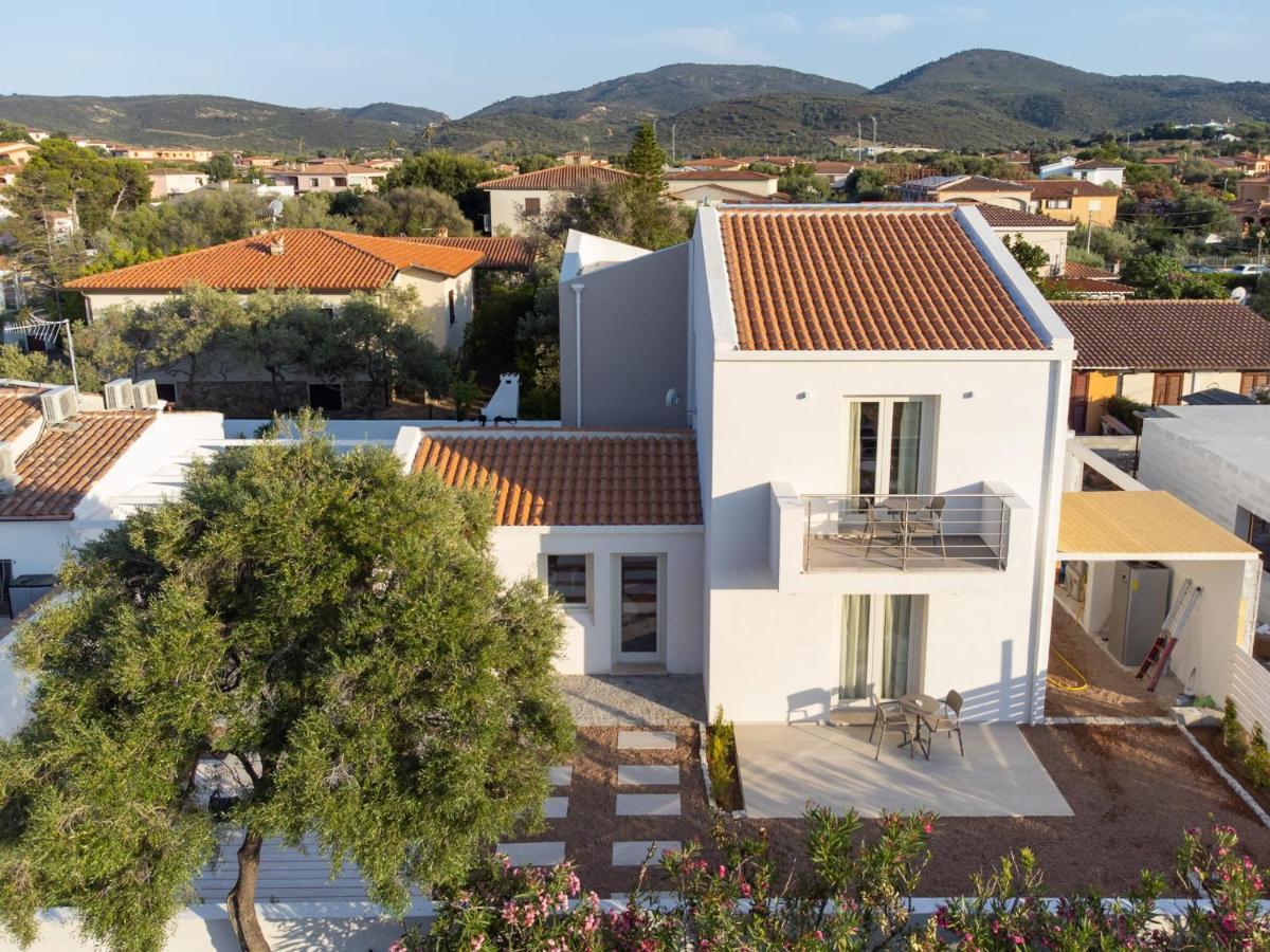 Villa Est San Teodoro  Exterior foto